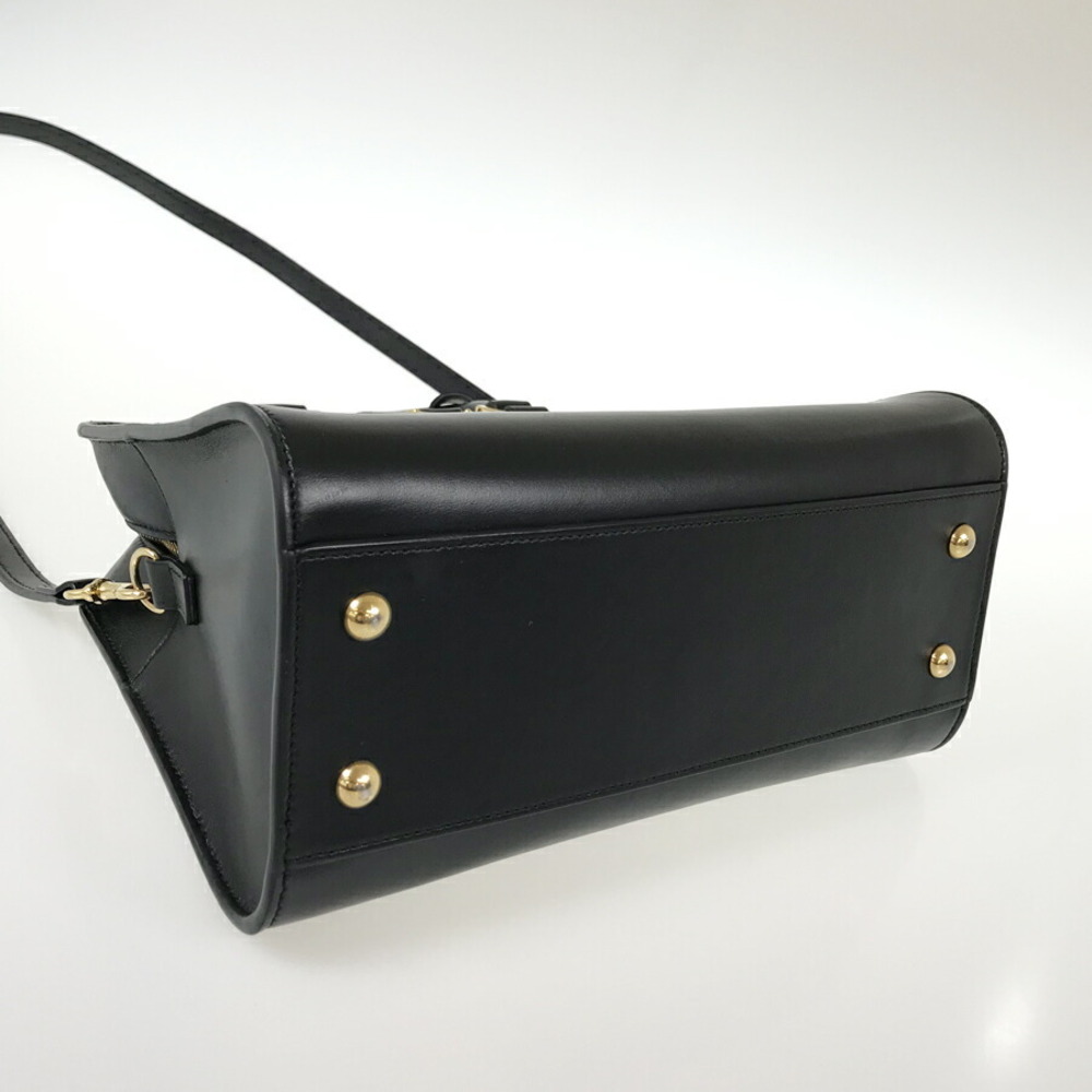 Saint Laurent Cabas Leather Handbag - Picture 3 of 8